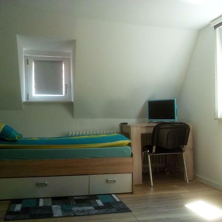 3Zi Ferienwohnung In Kirchhain Nahe Marburg Und Stadtallendorf Buitenkant foto