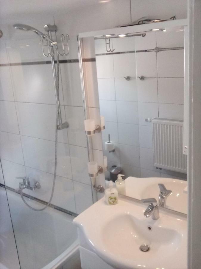 3Zi Ferienwohnung In Kirchhain Nahe Marburg Und Stadtallendorf Buitenkant foto
